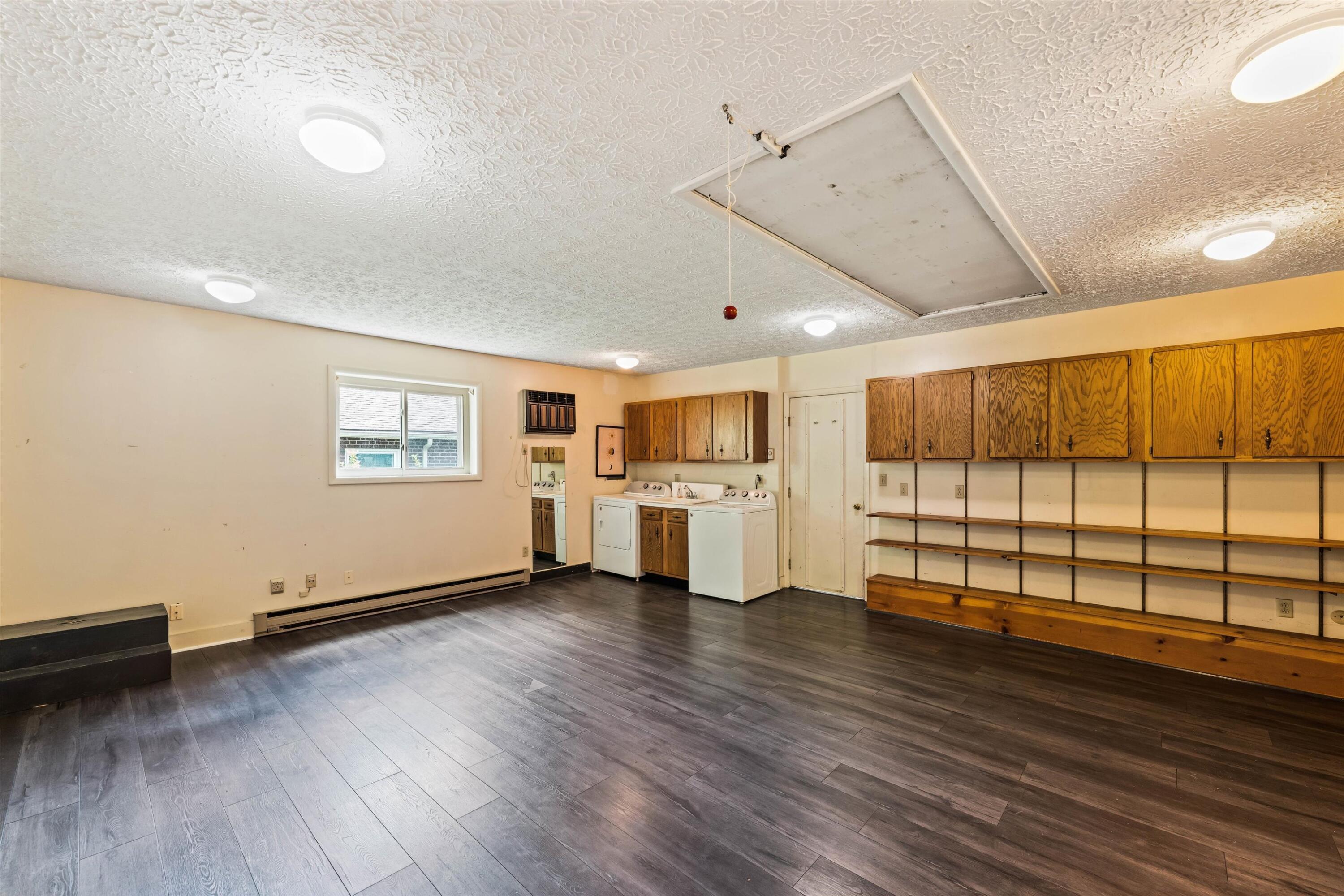 3191 Minerva Lake Road Columbus, OH 43231 - Photo 20 of 42 Converted 2 Car Garage