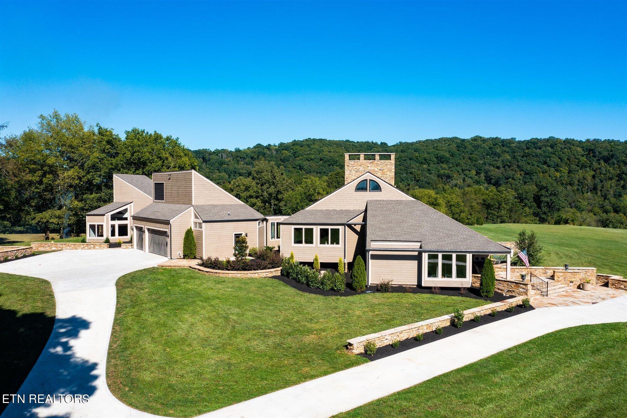 651 Cliff Top Road Blaine, TN 37709 - Photo 2 of 60 27-651-Cliff-Top-Rd-Blaine-TN-27