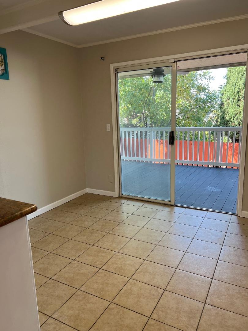 2829 Hilltop Road Concord, CA 94520 - Photo 10 of 20 a view of an empty room and window