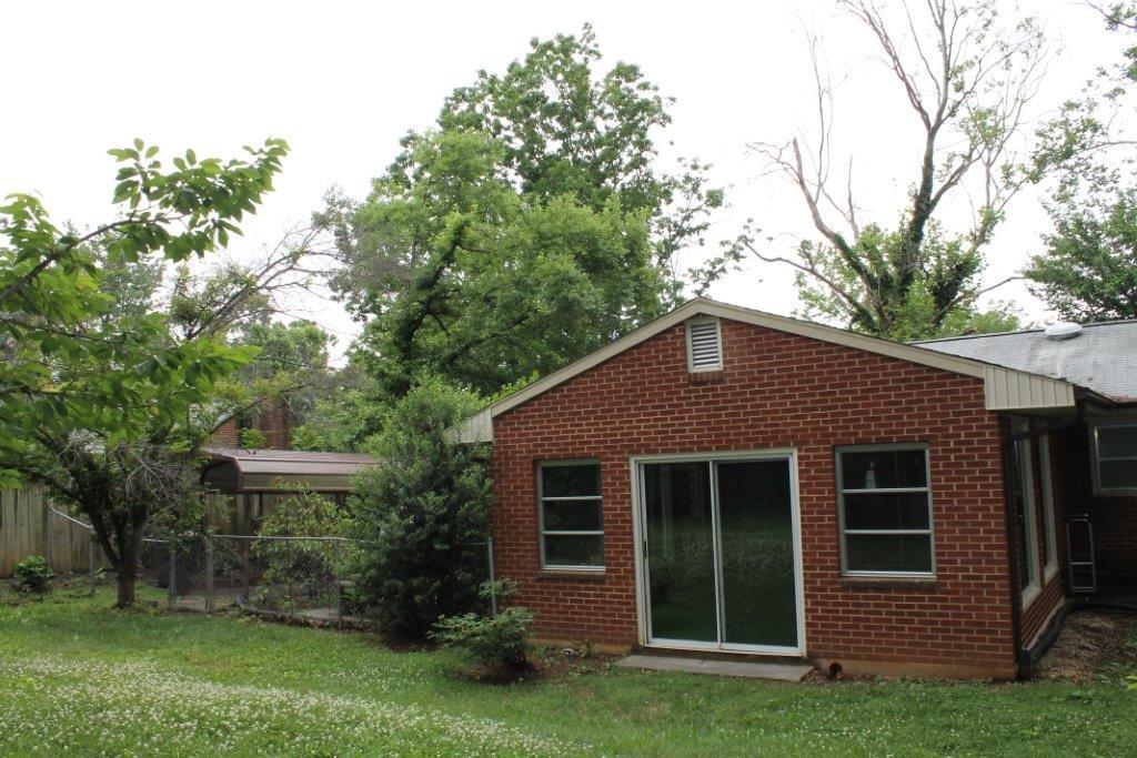 3236 Rasmont Road Roanoke, VA 24018 - Photo 20 of 22 IMG_3969
