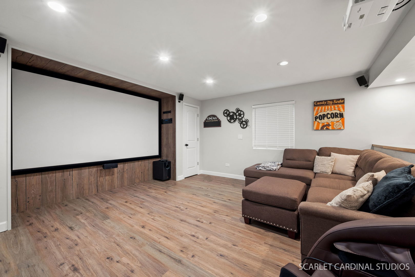 12N619 Jackson Drive Elgin, IL 60124 - Photo 33 of 50 a living room with furniture and a flat screen tv