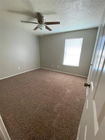 $1,195 | 1407 Courtney Place, Unit B, Cleburne, TX 76033