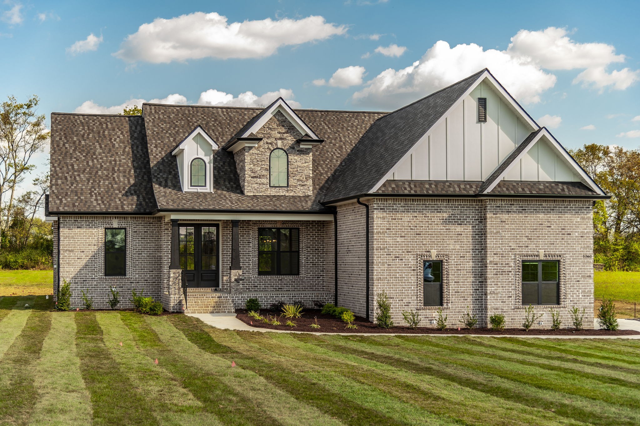 1060 Millbrook Way Gallatin, TN 37066 - Photo 3 of 79