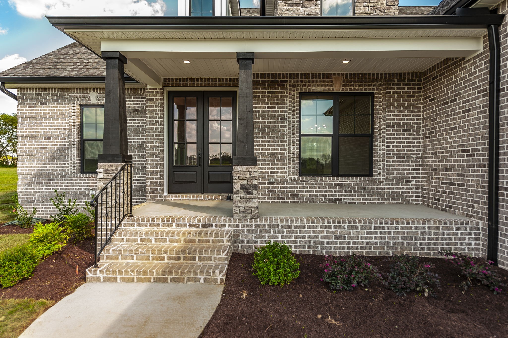 1060 Millbrook Way Gallatin, TN 37066 - Photo 4 of 79