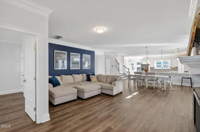 $789,900 | 1161 Gloriosa Street, Apex, NC 27523