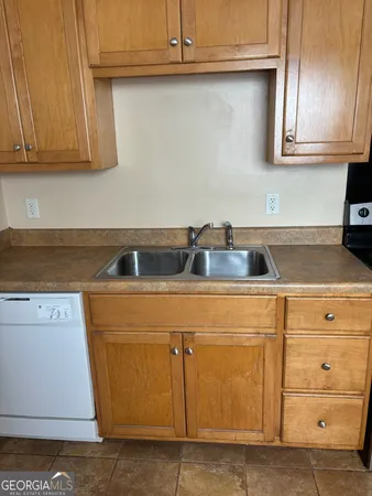 $1,600 | 200 Magnolia Street, Athens, GA 30606