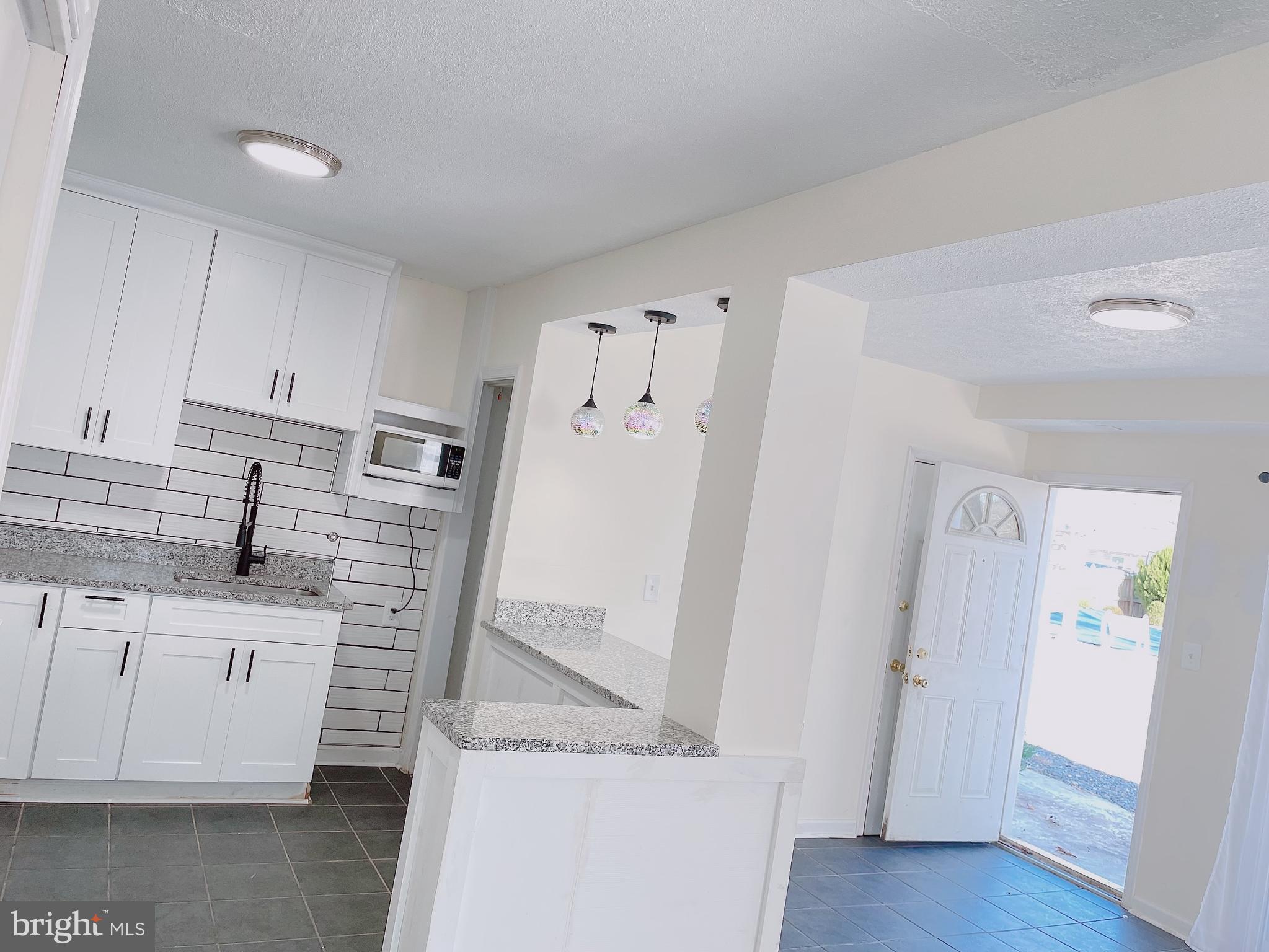 16111 Brandywine Road Brandywine, MD 20613 - Photo 60 of 79 In-law suite/ADU (two levels) kitchen
