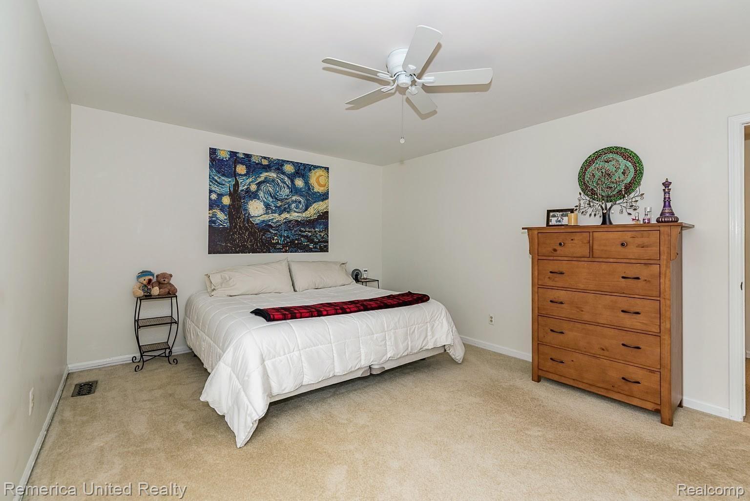4983 Crooks Road, Unit 2 Royal Oak, MI 48073 - Photo 13 of 22 Bedroom 1