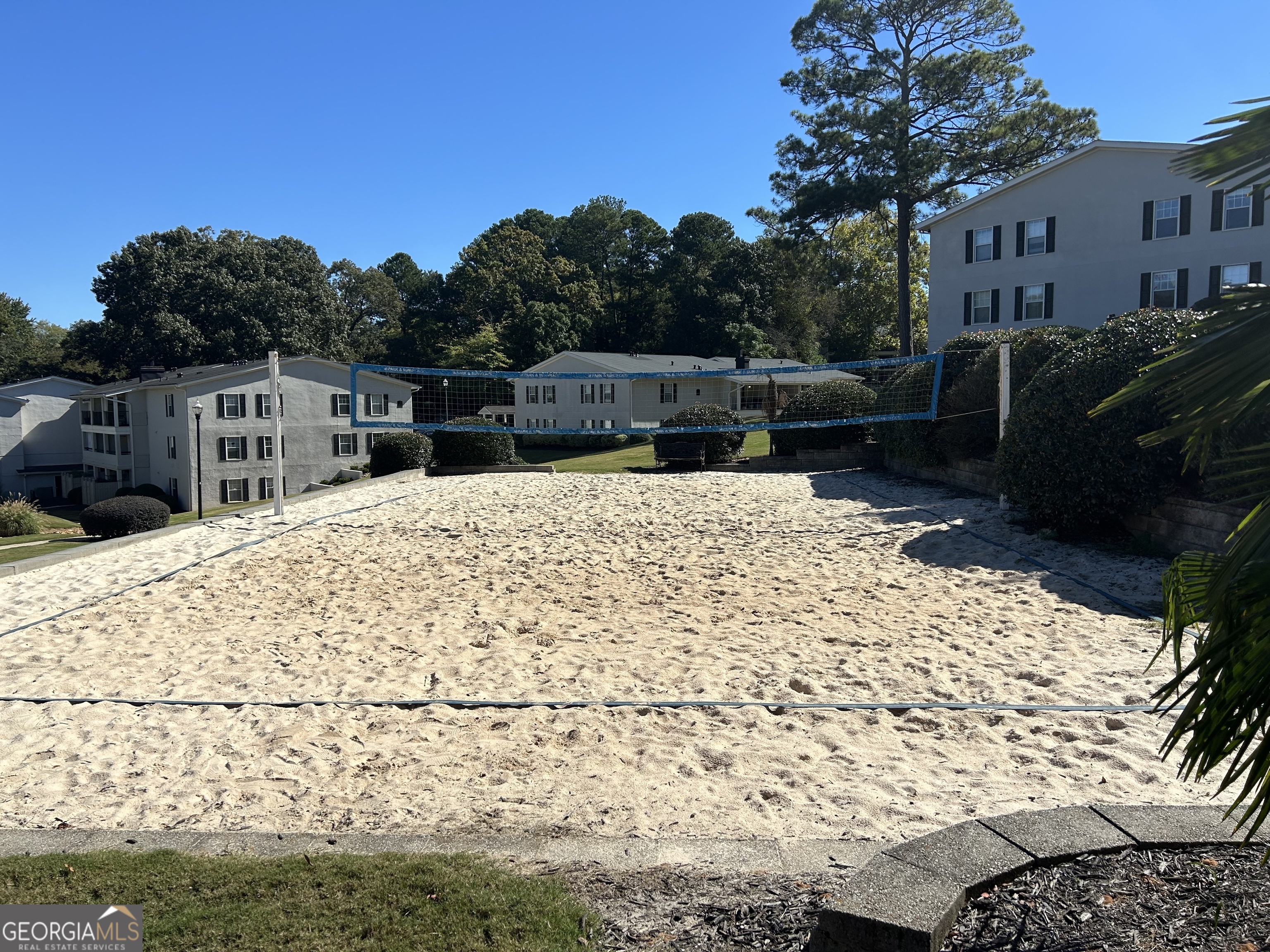 1150 Collier Road Northwest, Unit H9 Atlanta, GA 30318 - Photo 12 of 13 a terrace of a house with outdoor seating