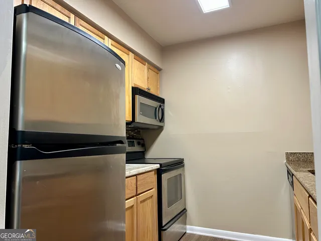 a close view of washer and dryer