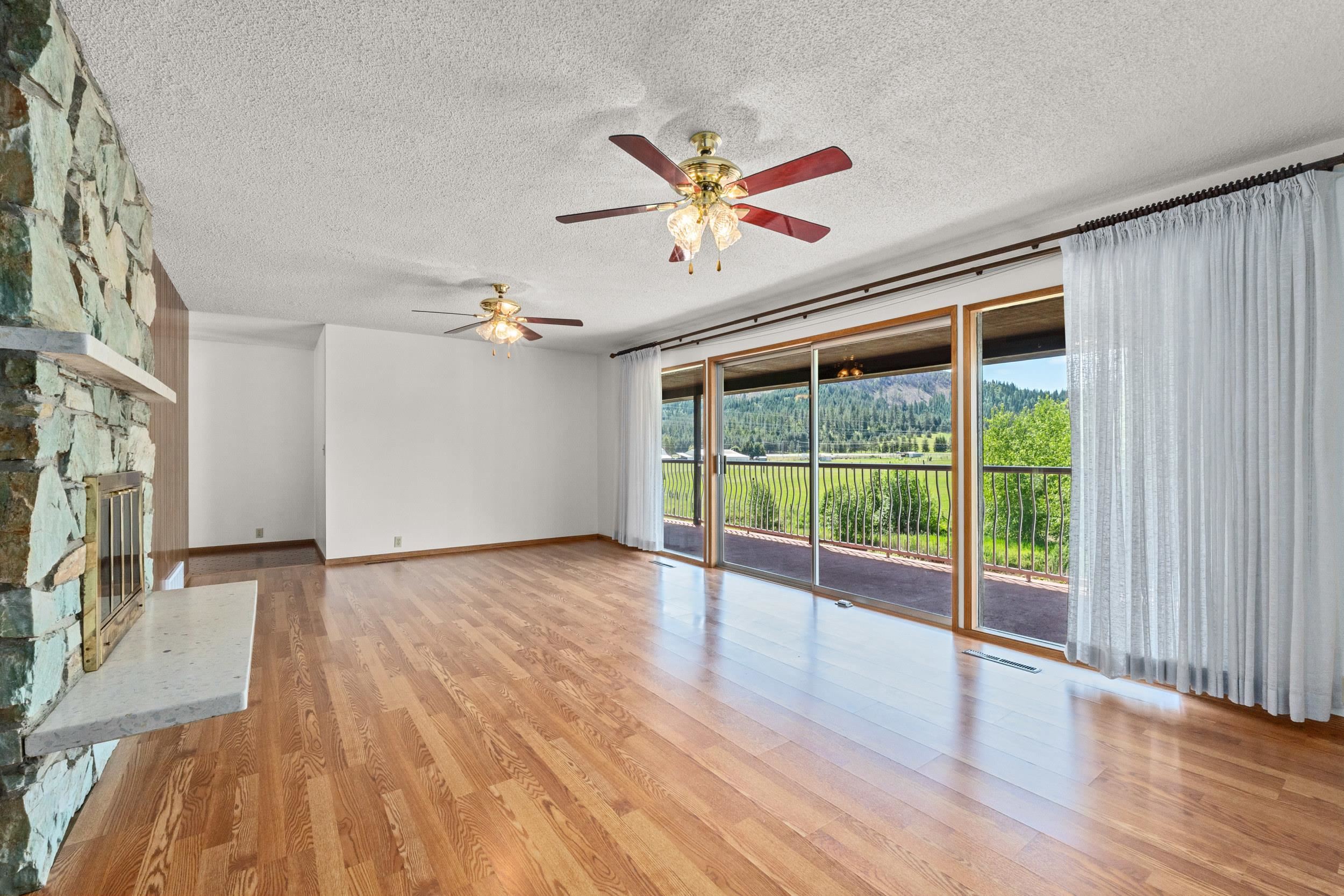 252 Davaz Carlton Road Newport, WA 99156 - Photo 11 of 41