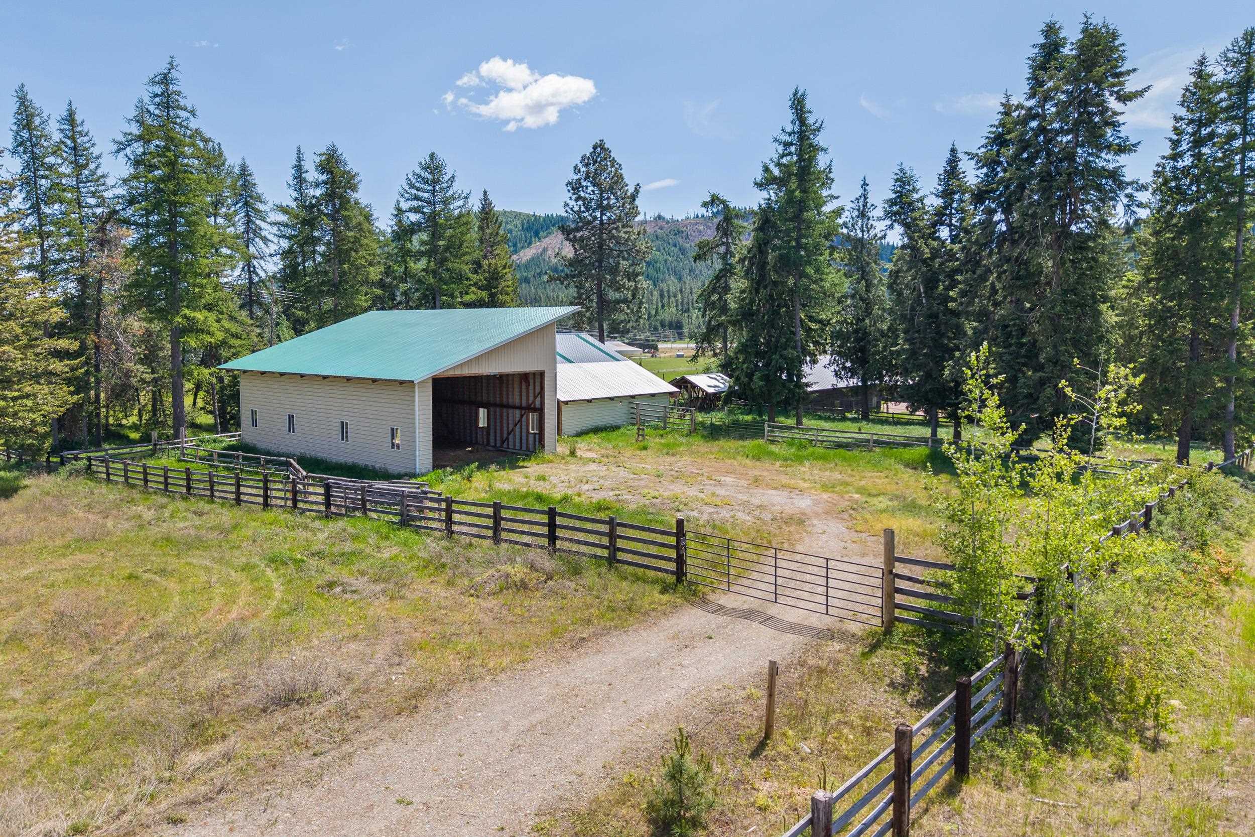 252 Davaz Carlton Road Newport, WA 99156 - Photo 35 of 41