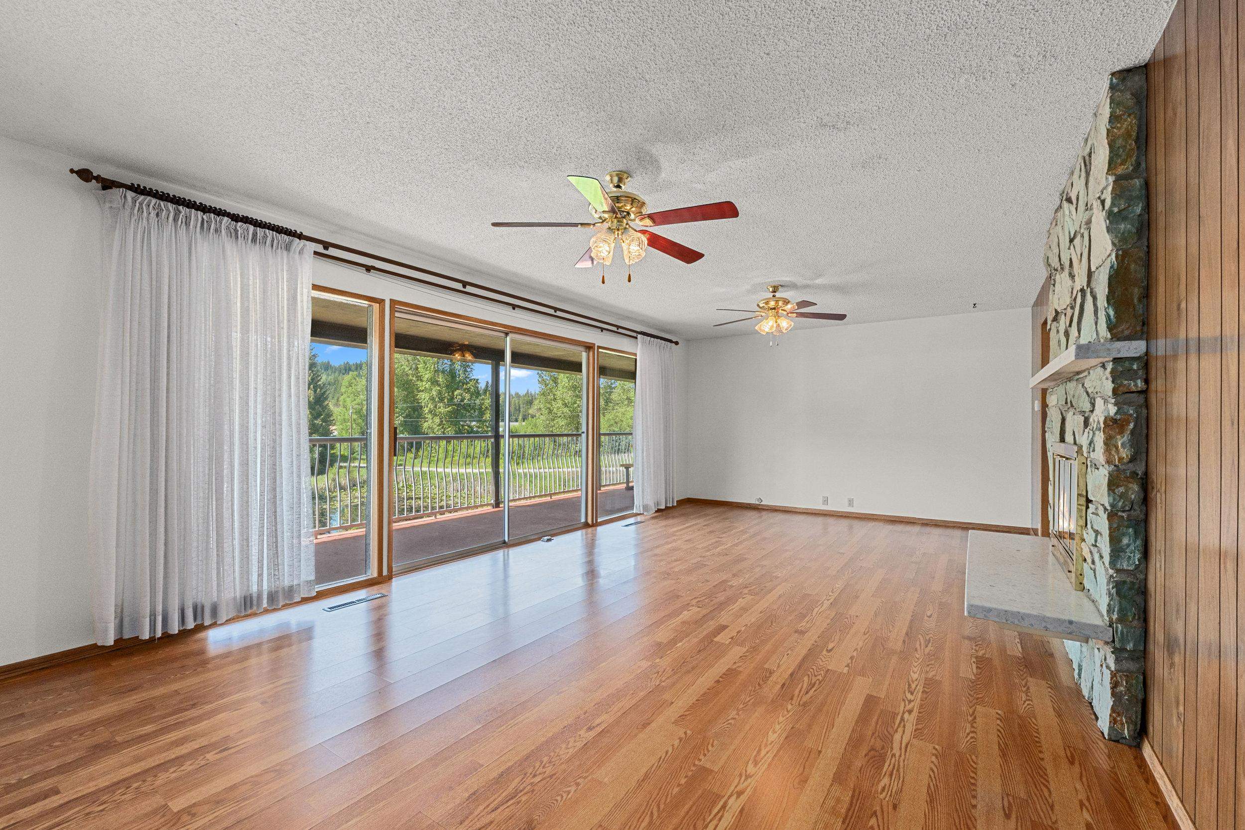 252 Davaz Carlton Road Newport, WA 99156 - Photo 10 of 41