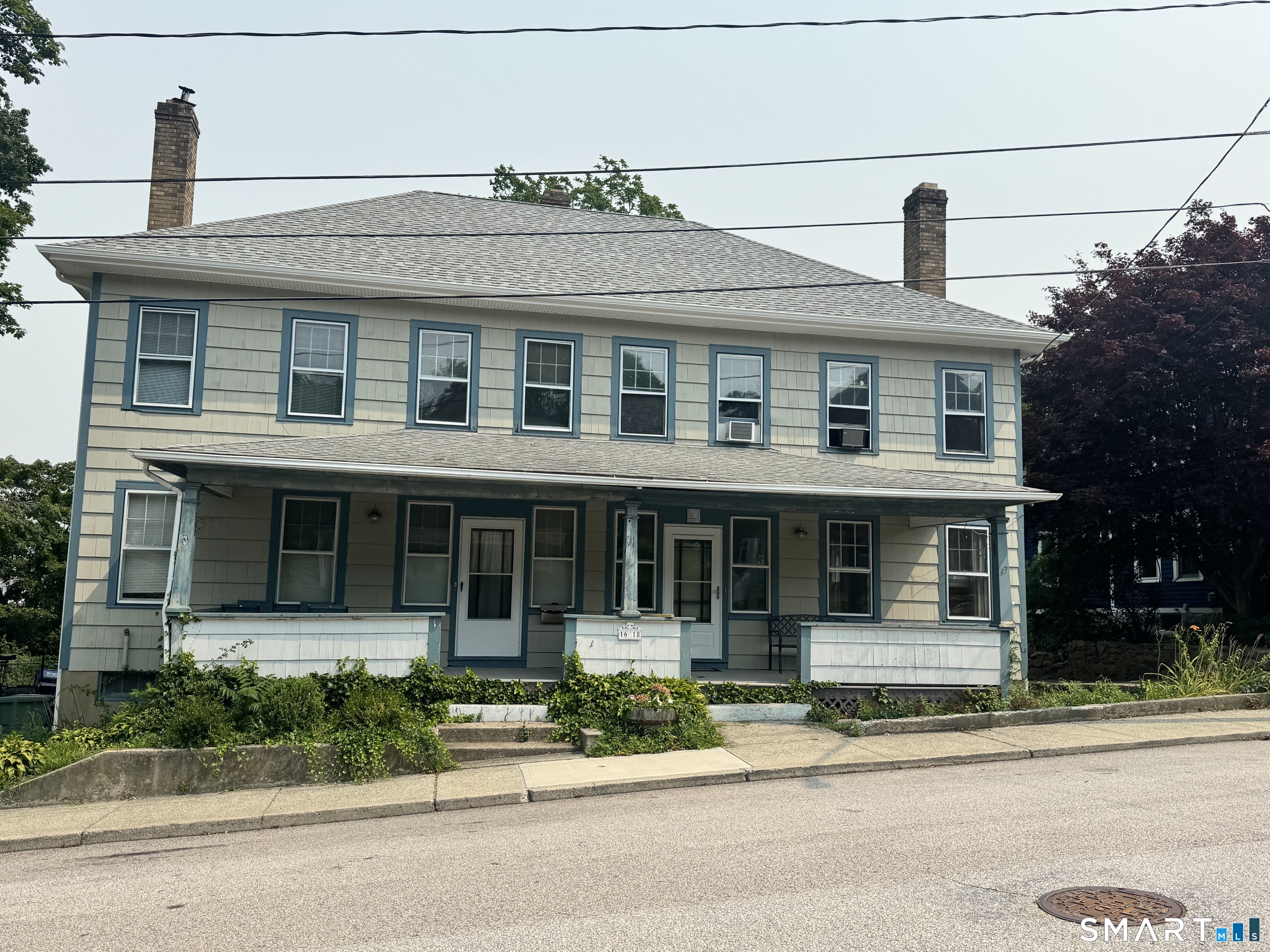 18 Spicer Avenue Groton, CT 06340 - Photo 2 of 32