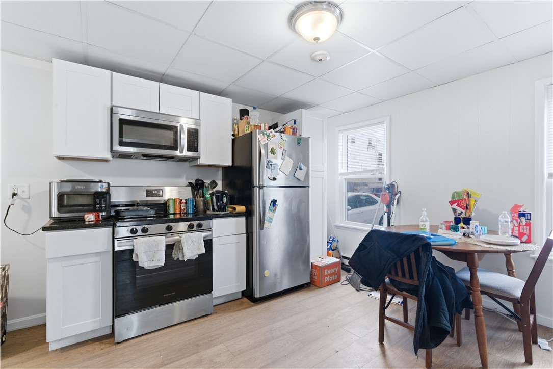 505 Washington Street Coventry, RI 02816 - Photo 3 of 39