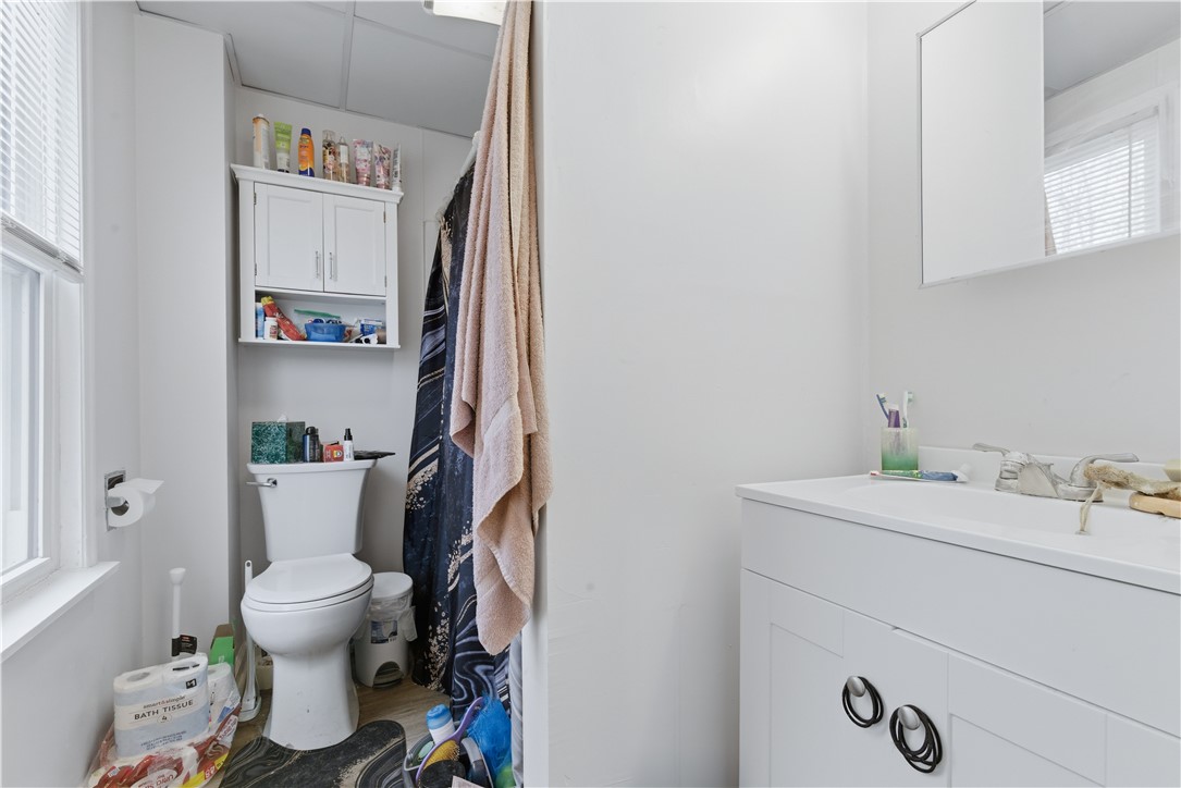 505 Washington Street Coventry, RI 02816 - Photo 6 of 39