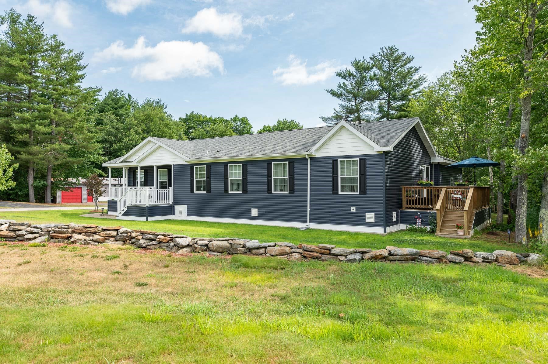27 Eagle Drive Rochester, NH 03868 - Photo 2 of 37 Gallery Image 2
