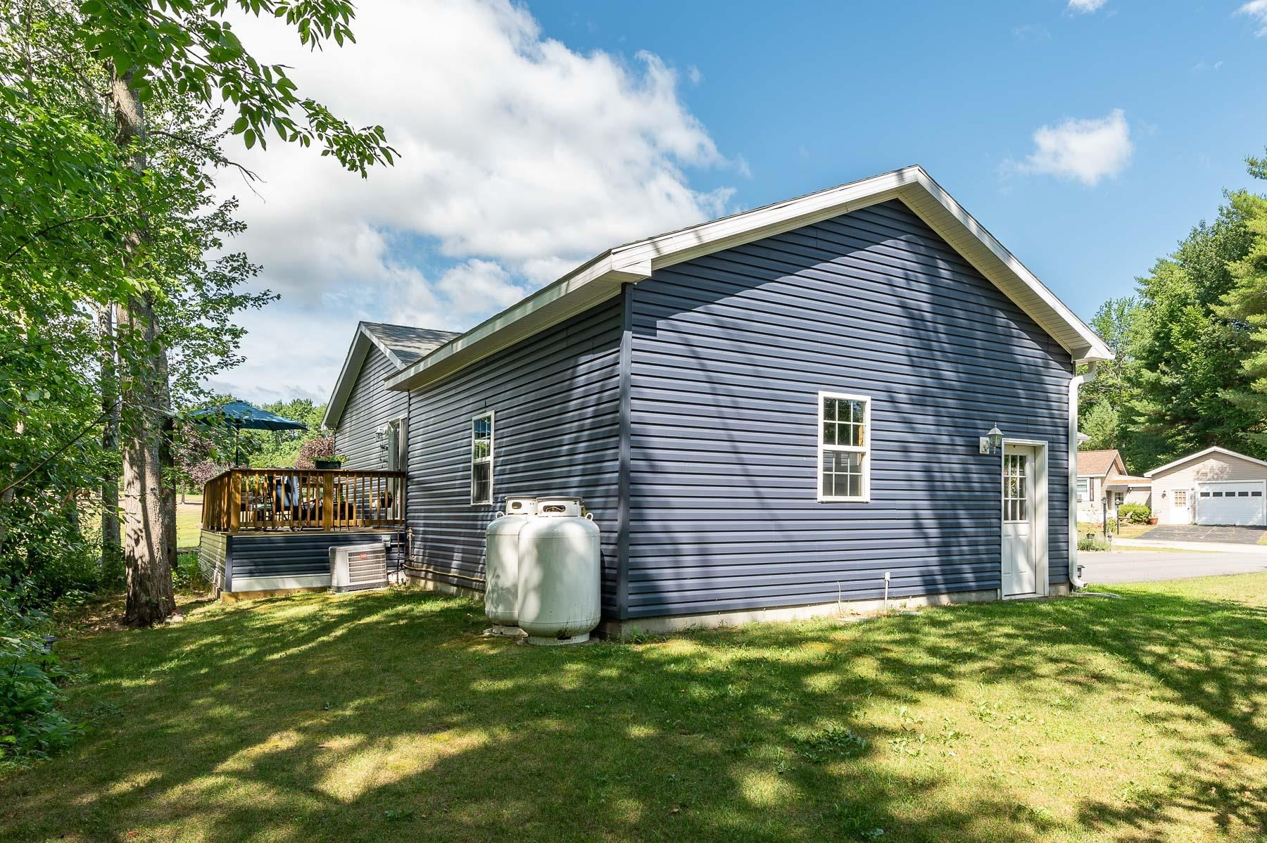 27 Eagle Drive Rochester, NH 03868 - Photo 34 of 37 Gallery Image 34