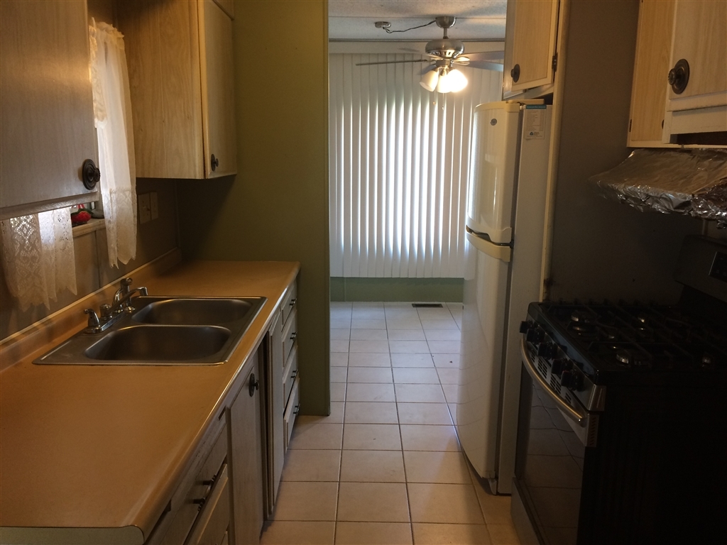 3909 Reche Road, Unit 175 Fallbrook, CA 92028 - Photo 5 of 24