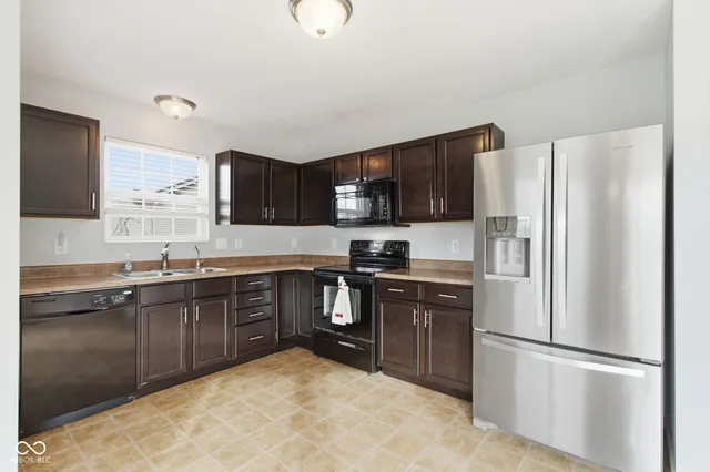 $344,000 | 2744 Solidago Drive, Plainfield, IN 46168