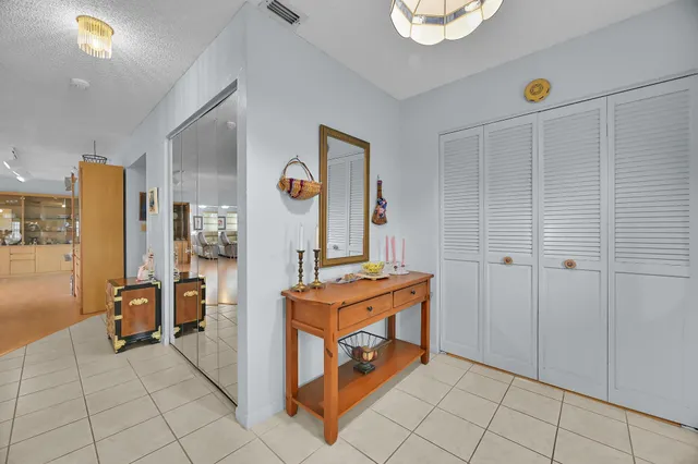 $460,000 | 6127 Rainbow Circle, Greenacres, FL 33463