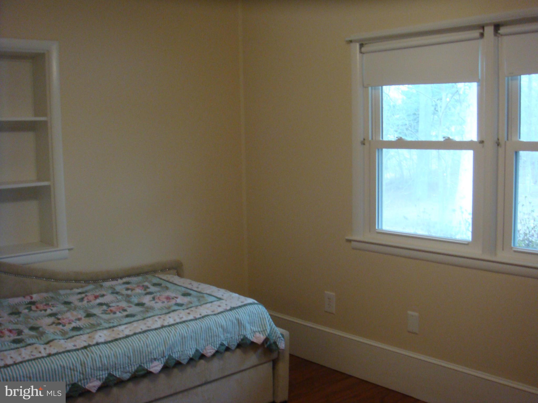 6175 Hawthorne Road La Plata, MD 20646 - Photo 11 of 30 Bedroom