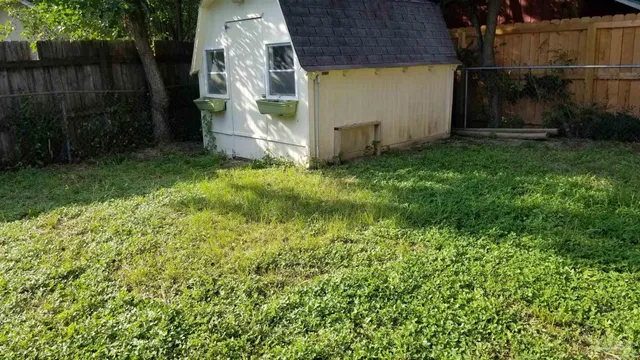 $1,850 | 4170 Capri Drive, Pensacola, FL 32504