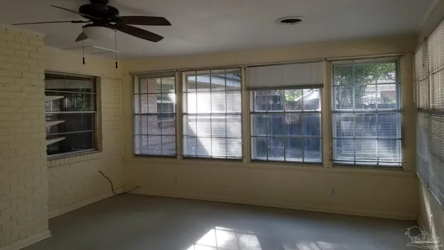 $1,850 | 4170 Capri Drive, Pensacola, FL 32504