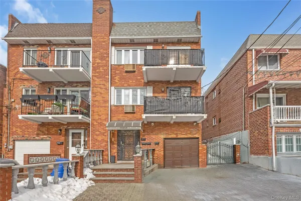 $1,899,000 | 71-59 58th Road | Maspeth