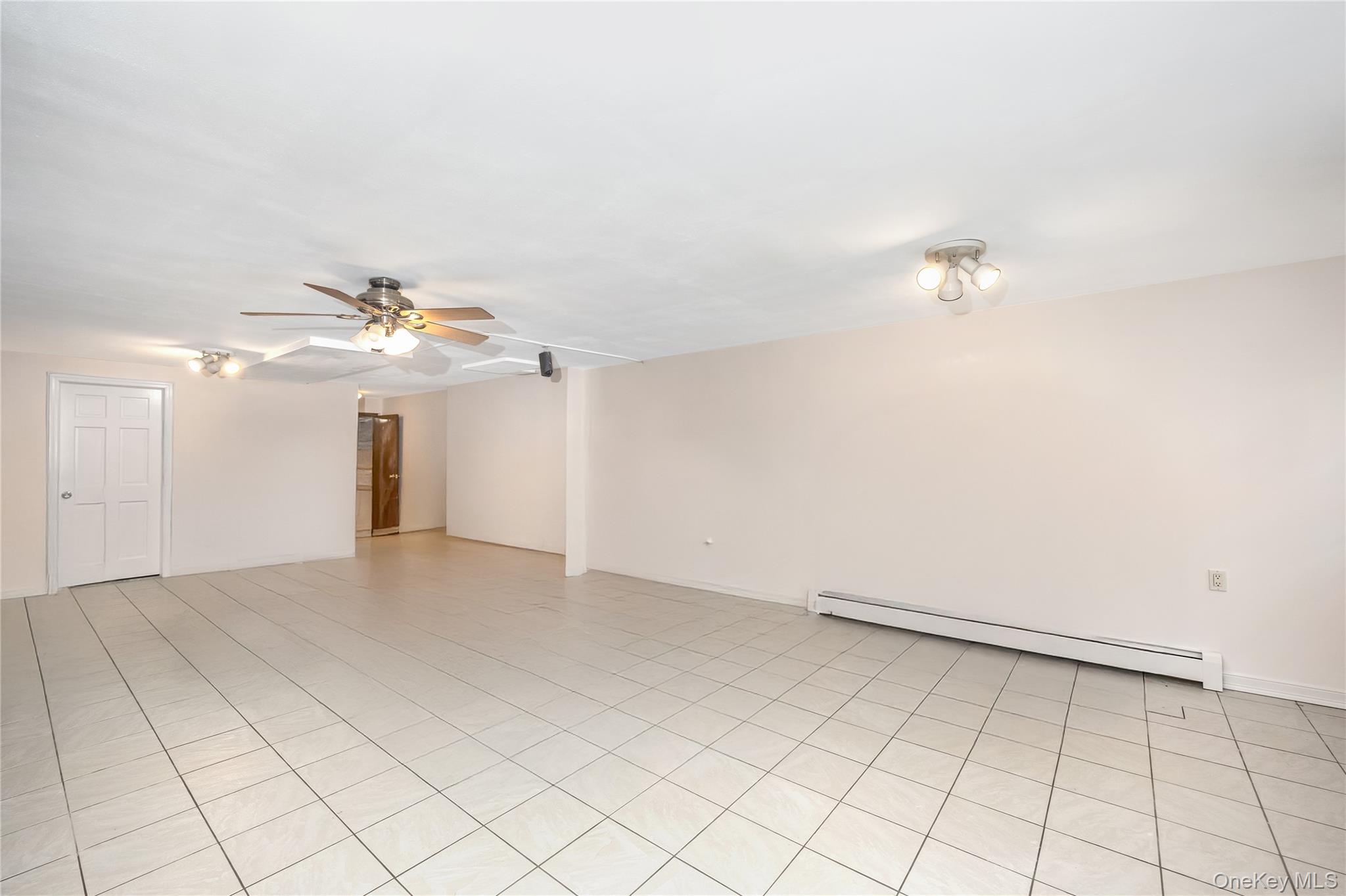 71-59 58th Road Queens, NY 11378 - Photo 33 of 34