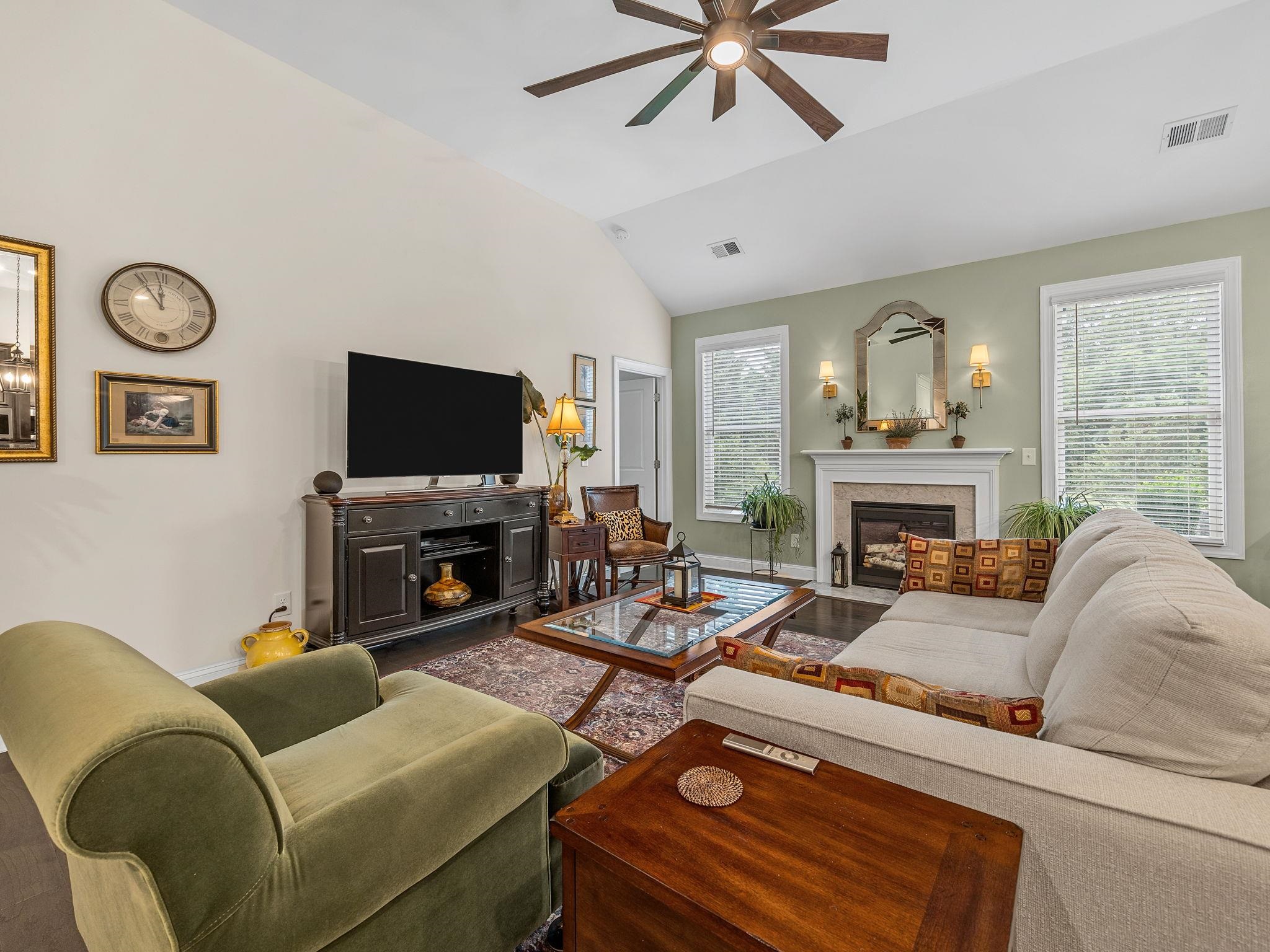 120 Broadleigh Court Boiling Springs, SC 29316 - Photo 11 of 46