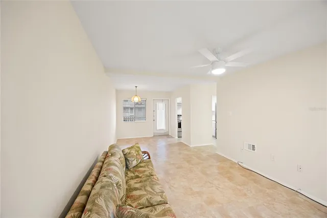 $96,000 | 5907 Garden Lane, Unit H26, Bradenton, FL 34207