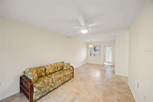 $96,000 | 5907 Garden Lane, Unit H26, Bradenton, FL 34207