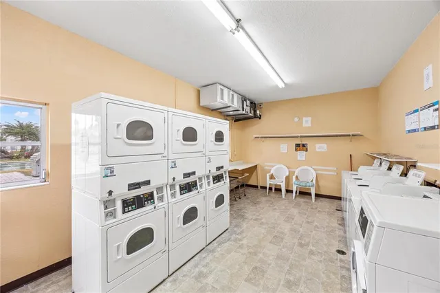 $96,000 | 5907 Garden Lane, Unit H26, Bradenton, FL 34207