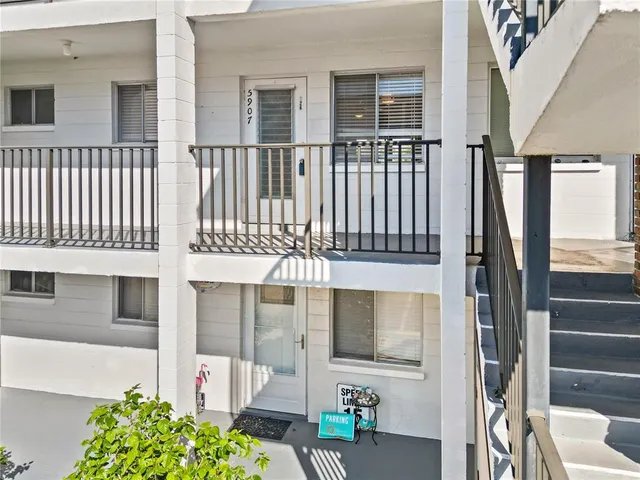 $96,000 | 5907 Garden Lane, Unit H26, Bradenton, FL 34207