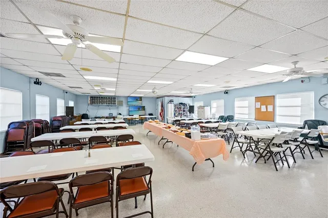 $96,000 | 5907 Garden Lane, Unit H26, Bradenton, FL 34207