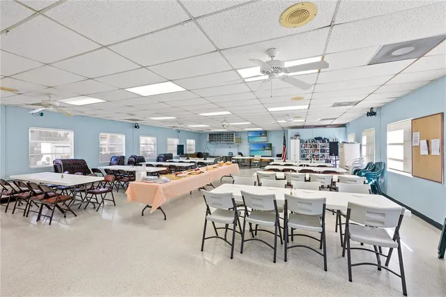 $96,000 | 5907 Garden Lane, Unit H26, Bradenton, FL 34207