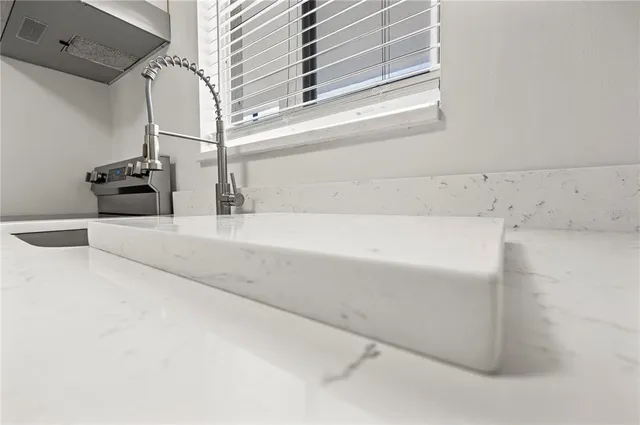 $96,000 | 5907 Garden Lane, Unit H26, Bradenton, FL 34207