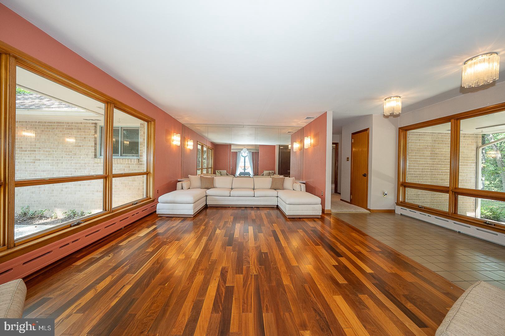 696 Forest Road Wayne, PA 19087 - Photo 6 of 52 Living room