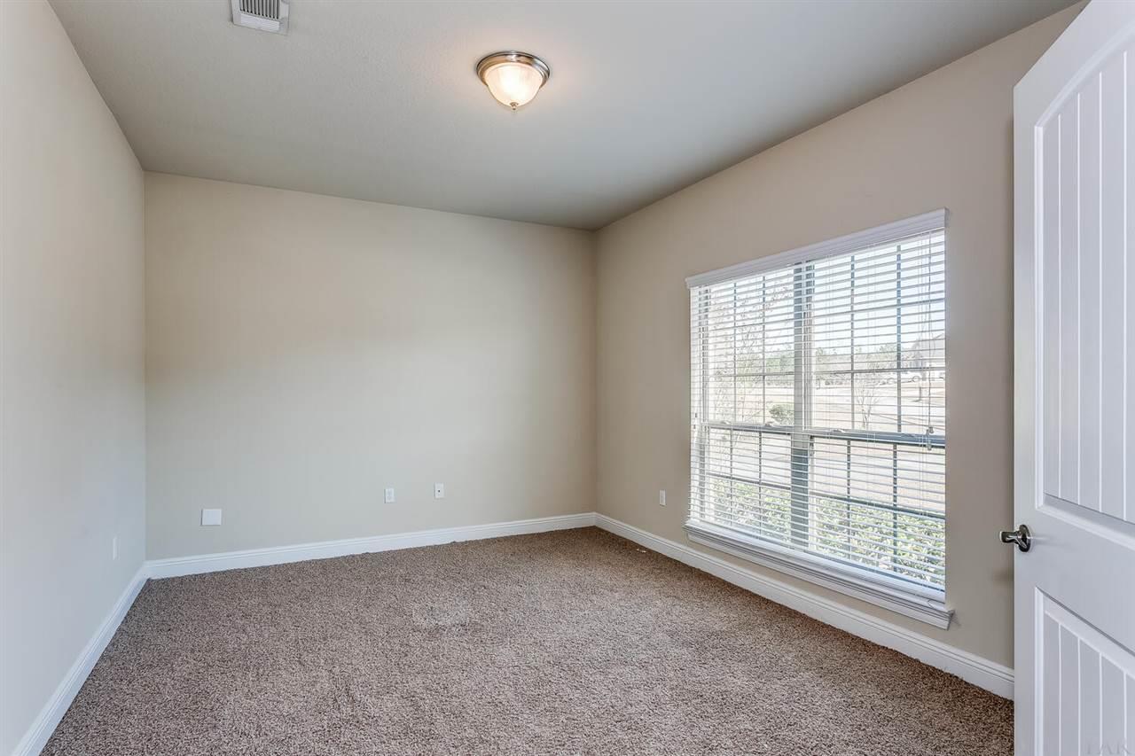 1050 Ironforge Road Cantonment, FL 32533 - Photo 8 of 50 Gallery Image 8