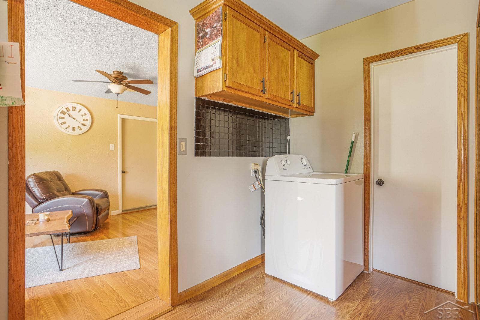 6815 North Michigan Road Saginaw, MI 48604 - Photo 27 of 45 50087894-26.JPG