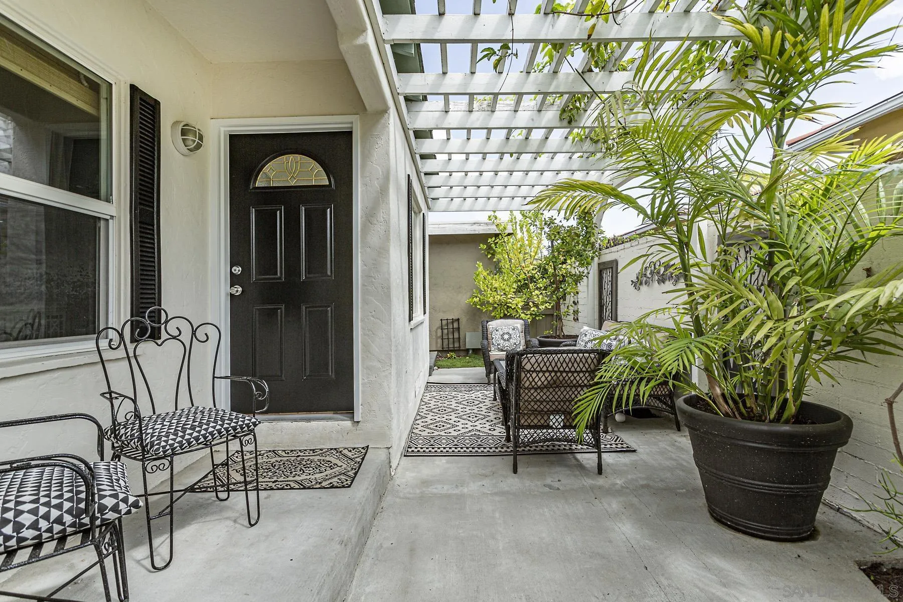804 Vanderbilt Place San Diego, CA 92103 - Photo 2 of 18 a view of a house with patio