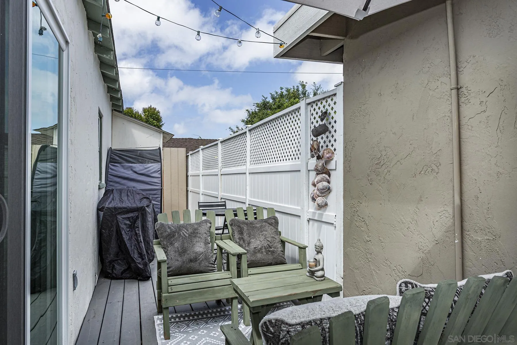 804 Vanderbilt Place San Diego, CA 92103 - Photo 4 of 18 a view of deck with patio