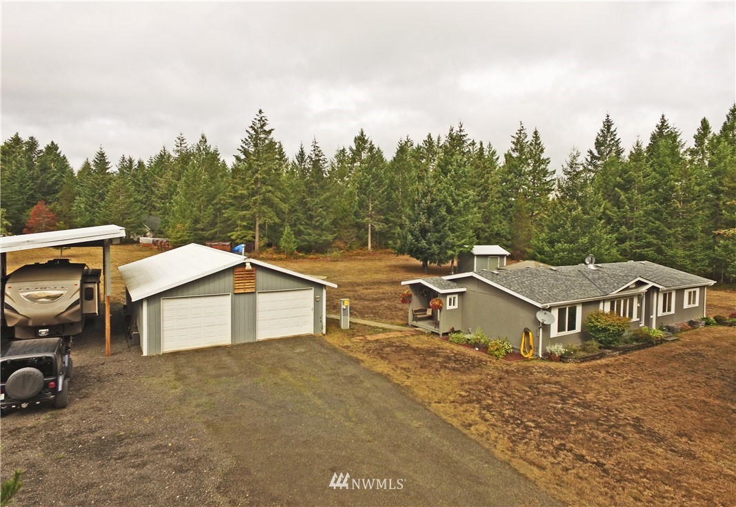 61 West Simpson Road Shelton, WA 98584 - Photo 2 of 25 Gallery Image 2