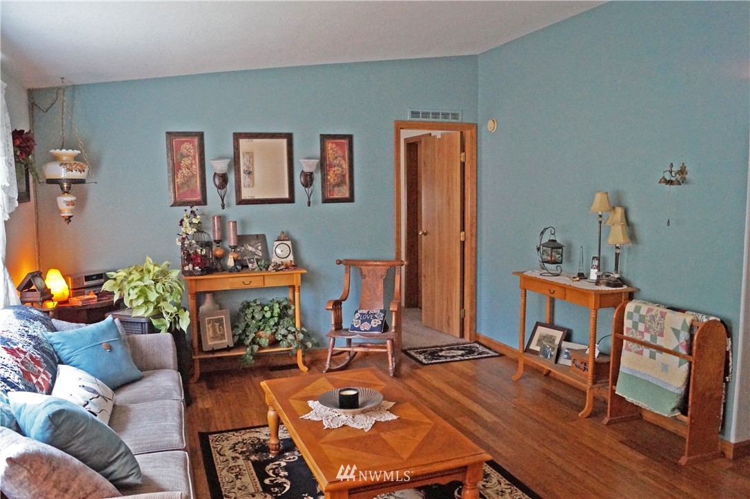 61 West Simpson Road Shelton, WA 98584 - Photo 6 of 25 Gallery Image 6