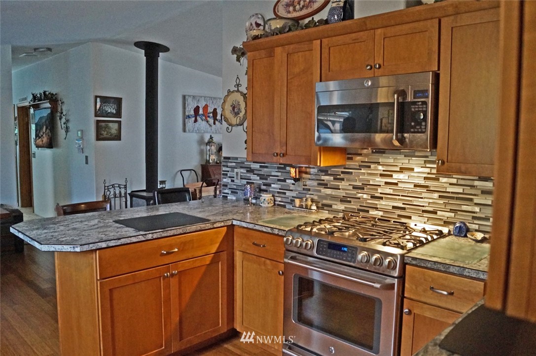 61 West Simpson Road Shelton, WA 98584 - Photo 10 of 25 Gallery Image 10