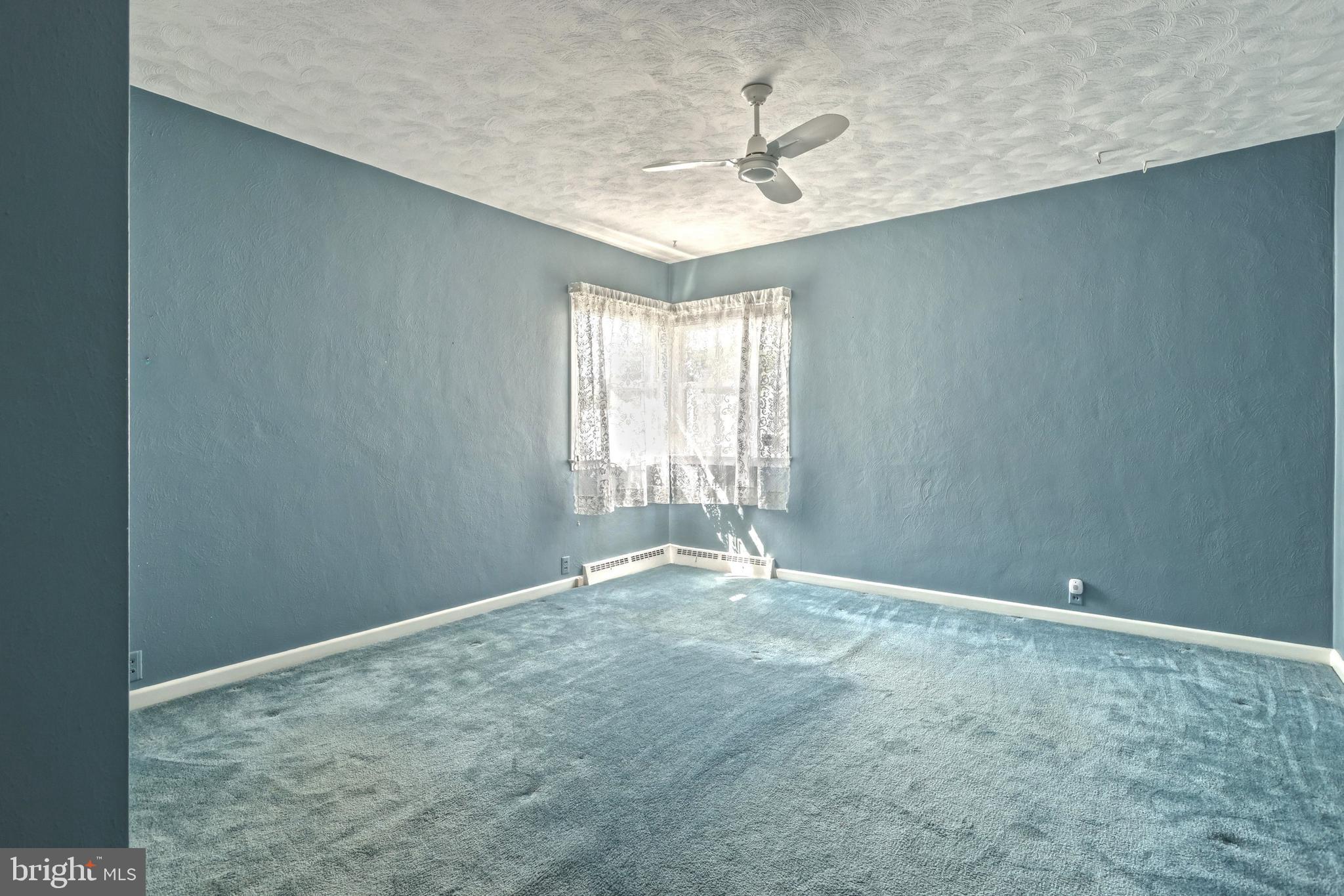 505 Waters Road York, PA 17403 - Photo 16 of 43