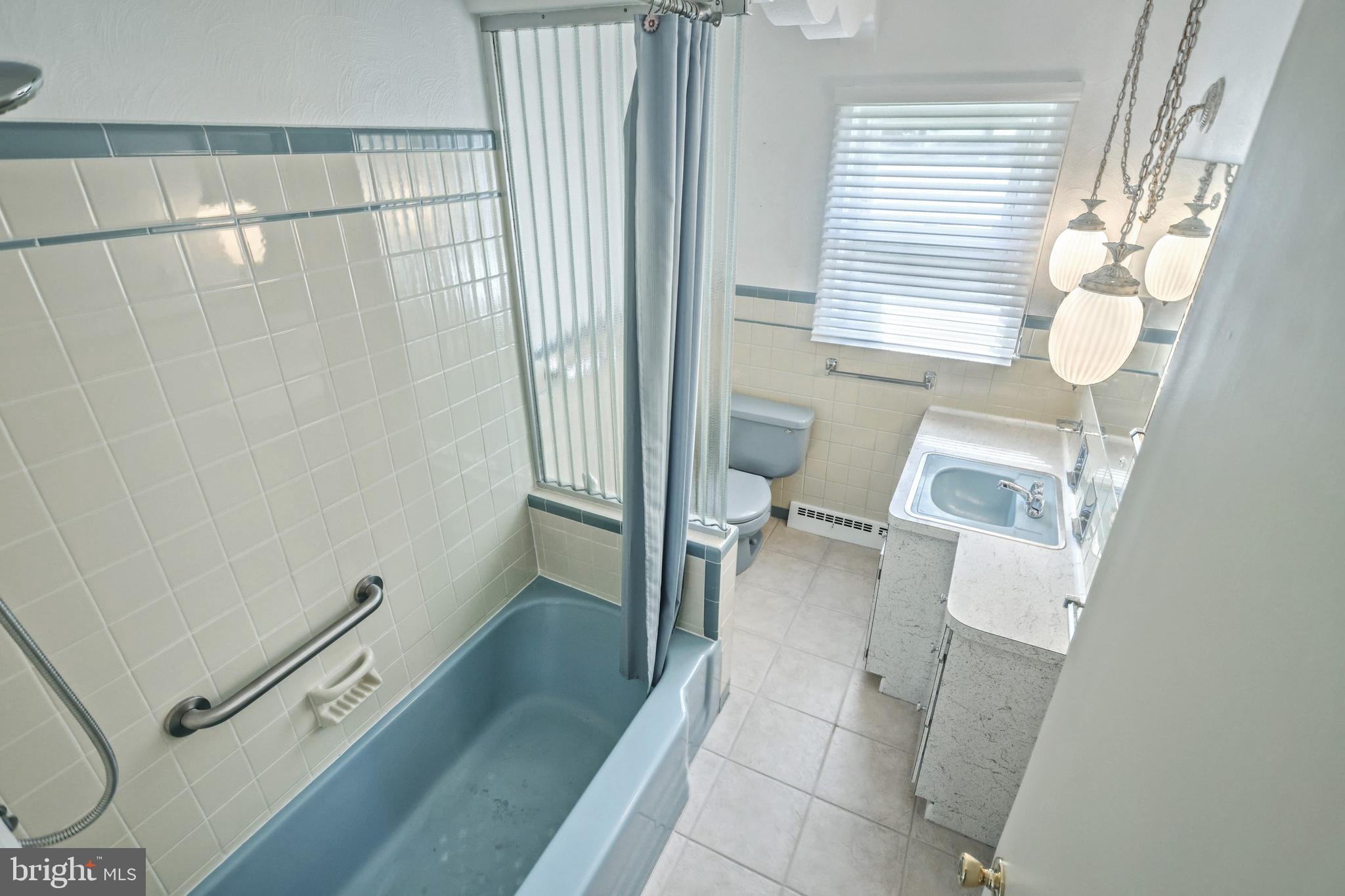 505 Waters Road York, PA 17403 - Photo 17 of 43