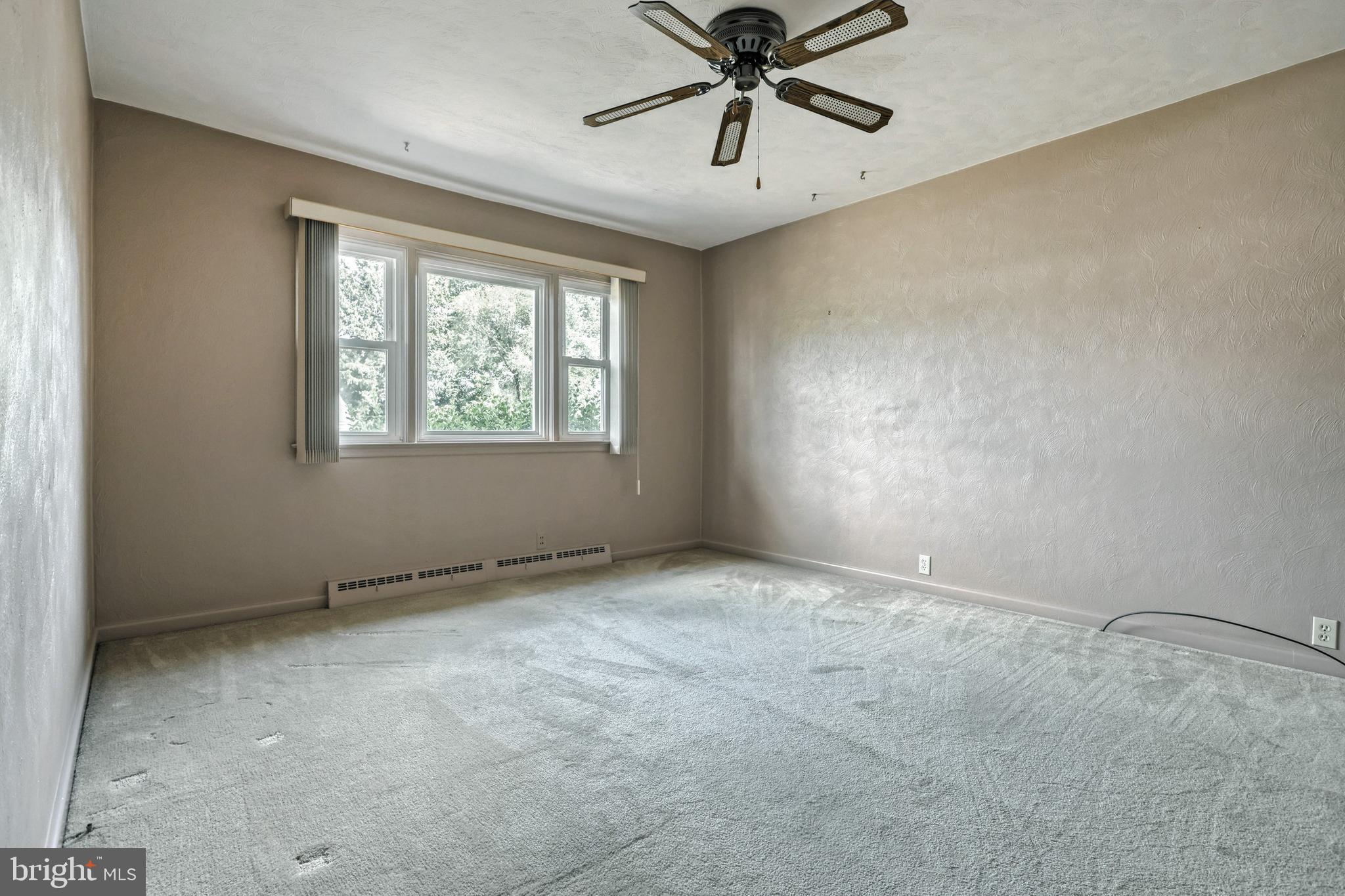 505 Waters Road York, PA 17403 - Photo 21 of 43
