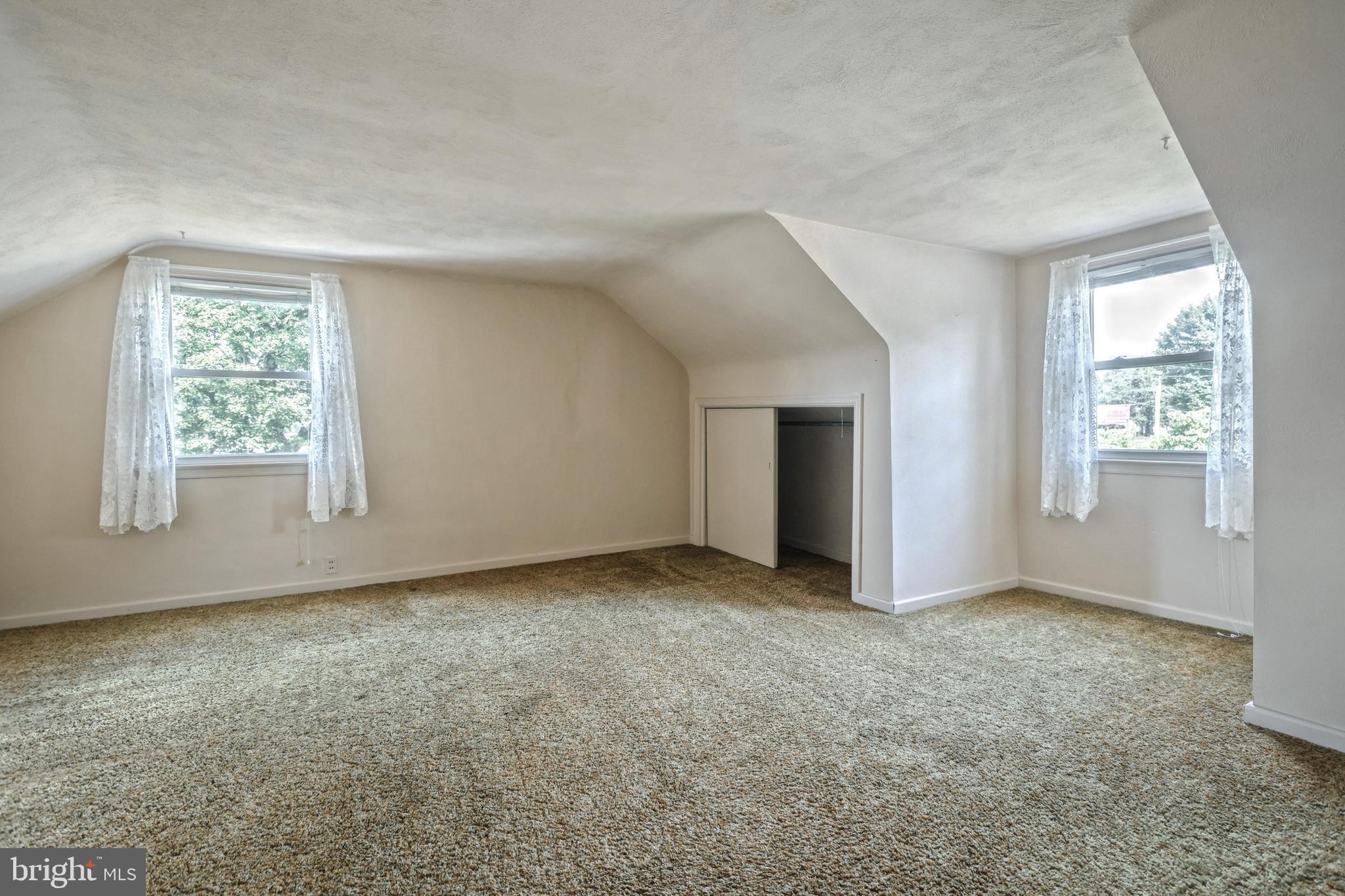 505 Waters Road York, PA 17403 - Photo 27 of 43